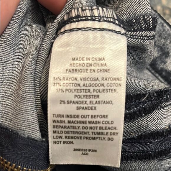 Bebe Distressed Acid Wash Zipped Pockets Skirt Contemporary Festival Concert - Picture 7 of 9